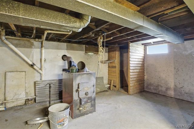 6339 May Drive, Boston, NY 14075