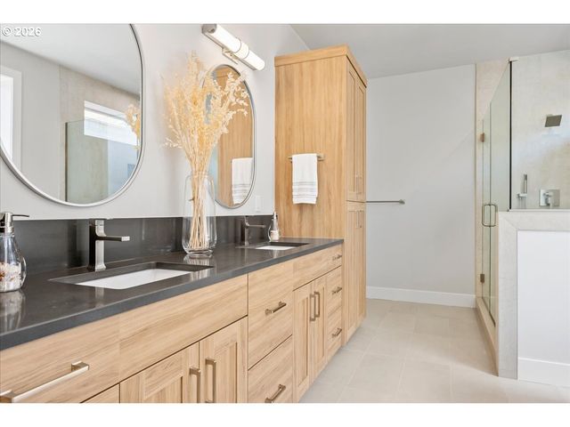 16709 Ne 38TH Ave, Vancouver, WA 98686