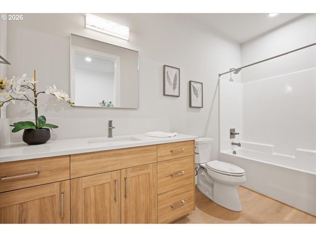 16709 Ne 38TH Ave, Vancouver, WA 98686