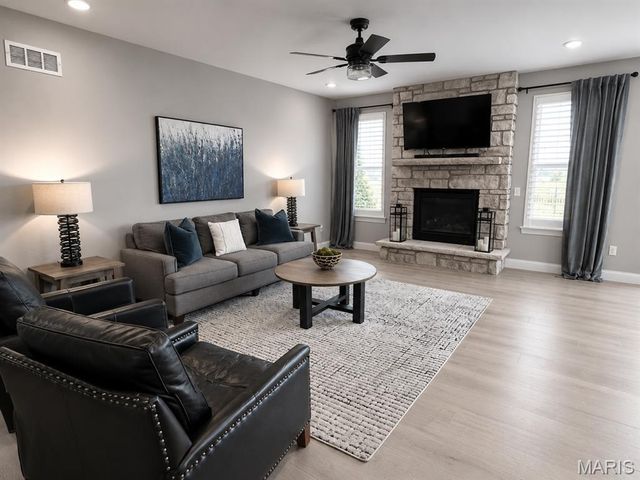 110 Alta Mira Court, Dardenne Prairie, MO 63368