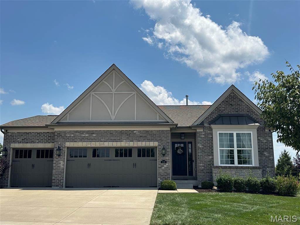 110 Alta Mira Court, Dardenne Prairie, MO 63368