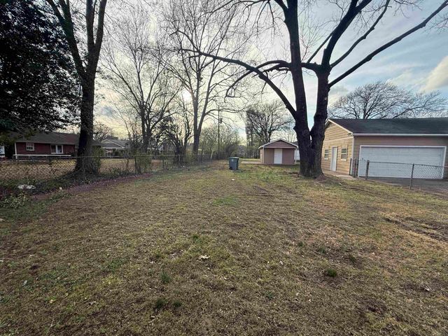 1529 DARDON AVE, Memphis, TN 38116