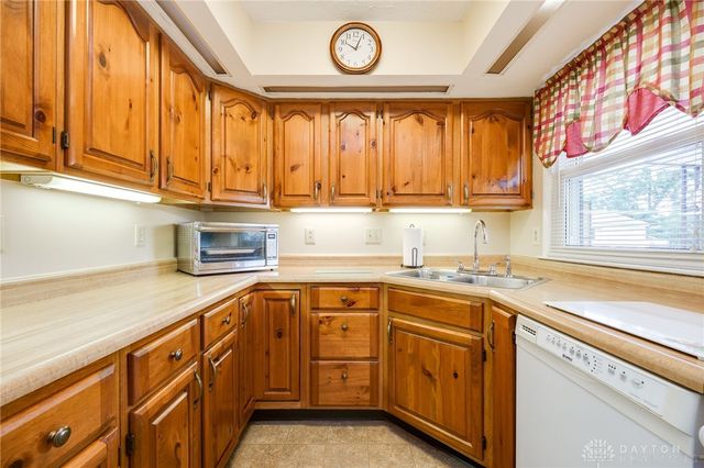 2224 Russet Avenue, Dayton, OH 45420