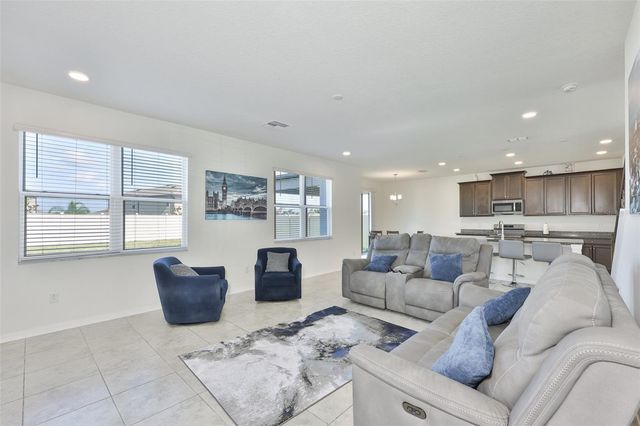 2927 MARINE GRASS DRIVE, Wimauma, FL 33598