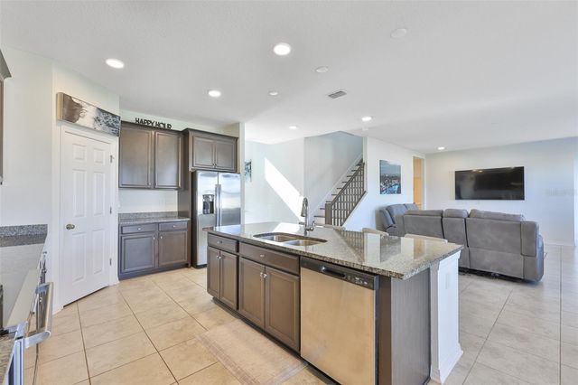 2927 MARINE GRASS DRIVE, Wimauma, FL 33598