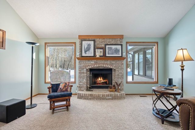 5056 N Dovewood Trail, Warsaw, IN 46582