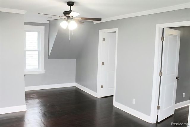 876 Vinewood Street, Wyandotte, MI 48192