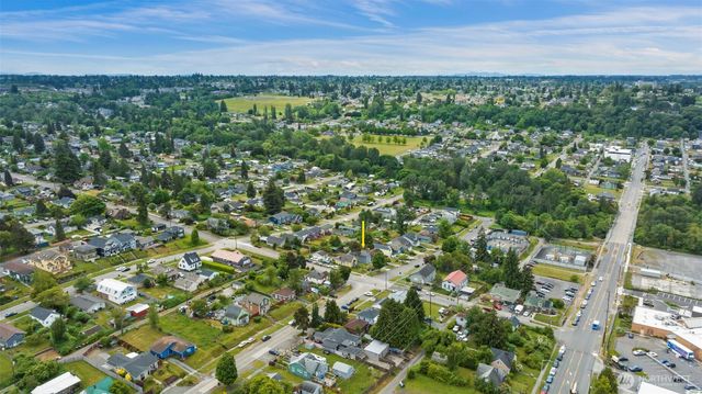 2052 E Wright Avenue, Tacoma, WA 98404