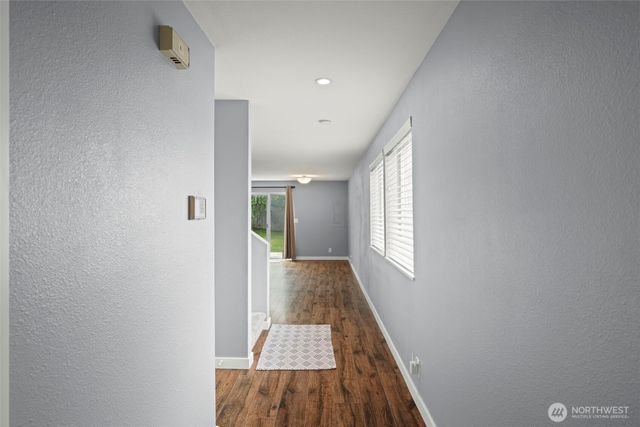 2052 E Wright Avenue, Tacoma, WA 98404