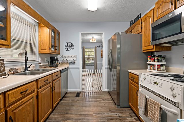 1004 VALLEY CREEK DRIVE, Anniston, AL 36207