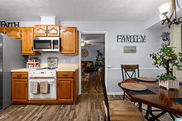 1004 VALLEY CREEK DRIVE, Anniston, AL 36207