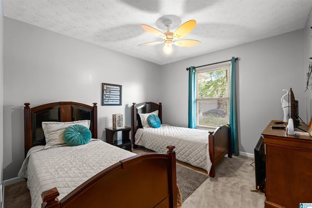 1004 VALLEY CREEK DRIVE, Anniston, AL 36207