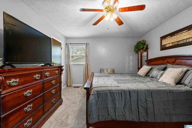 1004 VALLEY CREEK DRIVE, Anniston, AL 36207