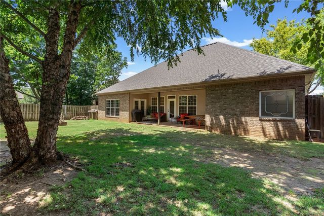 1510 Whippoorwill Lane, Bentonville, AR 72713