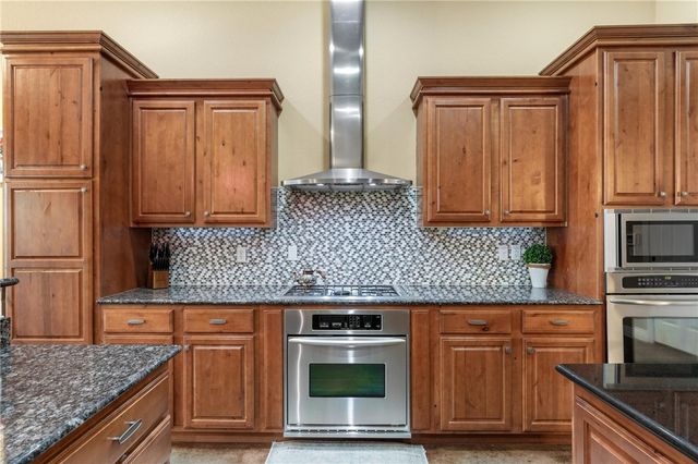 1510 Whippoorwill Lane, Bentonville, AR 72713
