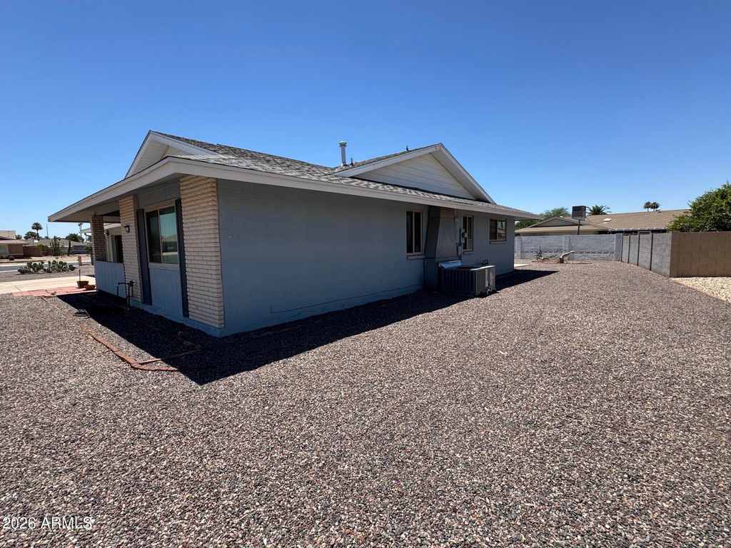 10313 W SIERRA DAWN Drive, Sun City, AZ 85351 — photo 2