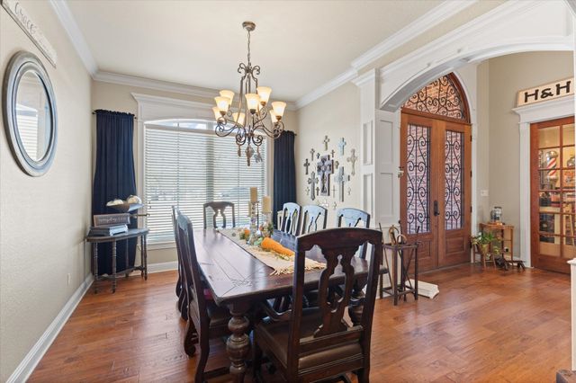 2108 McDade Pl, Longview, TX 75605