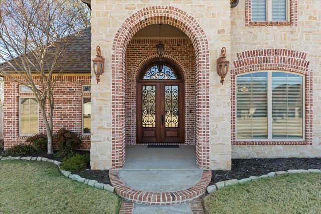 2108 McDade Pl, Longview, TX 75605