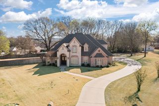 2108 McDade Pl, Longview, TX 75605
