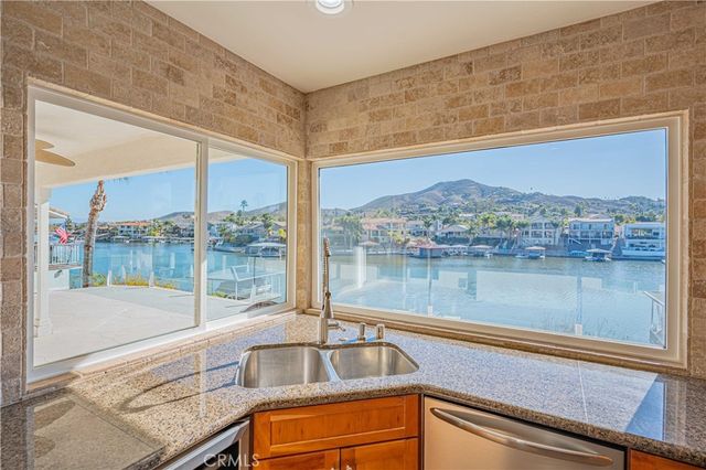 30360 Point Marina, Canyon Lake, CA 92587