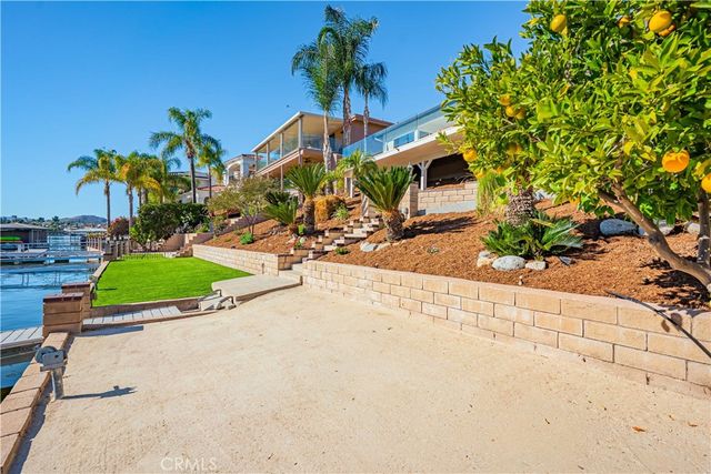 30360 Point Marina, Canyon Lake, CA 92587