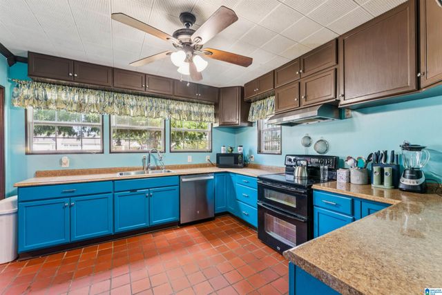 315 MOOREFIELD DRIVE, Talladega, AL 35160