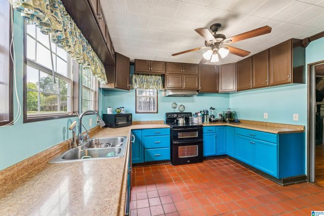 315 MOOREFIELD DRIVE, Talladega, AL 35160