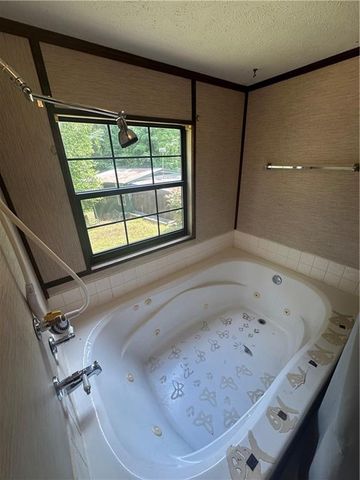 4578 Noah Martin Road, Lula, GA 30554