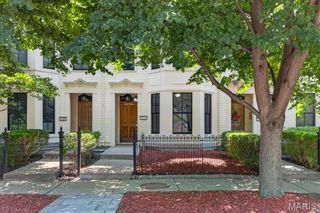 3416 Civic Green Drive, St Charles, MO 63301