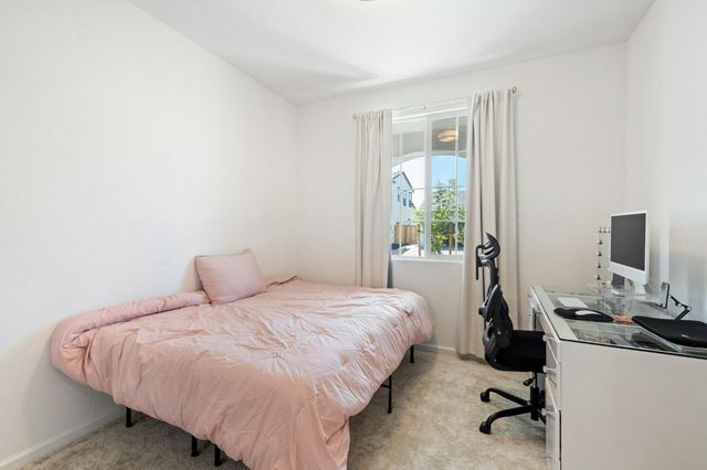 7280 Great Copper St, Roseville, CA 95747