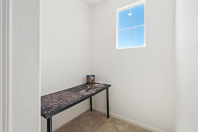 7280 Great Copper St, Roseville, CA 95747