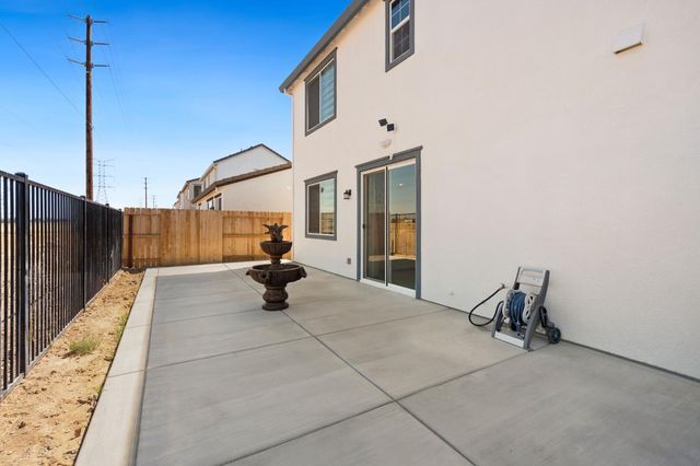 7280 Great Copper St, Roseville, CA 95747