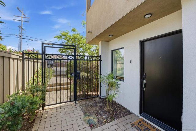 4464 Ocean View Blvd 1, San Diego, CA 92113