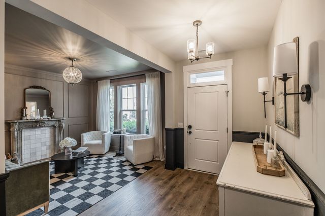 210 Woodhall Ct, White House, TN 37188