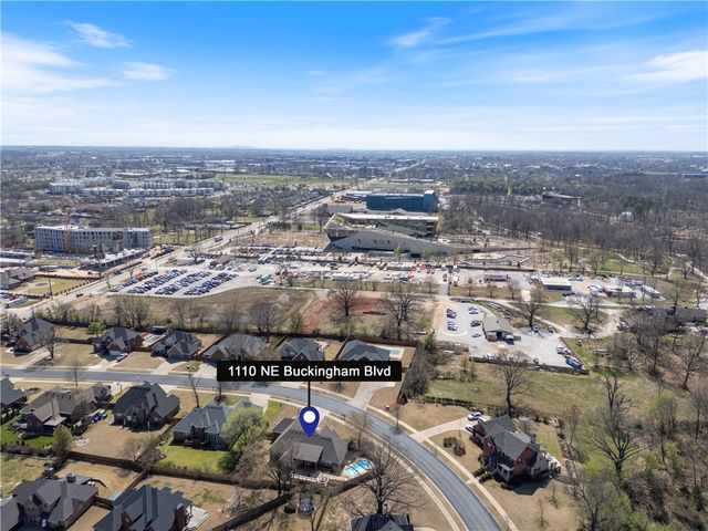 1110 NE Buckingham Boulevard, Bentonville, AR 72712