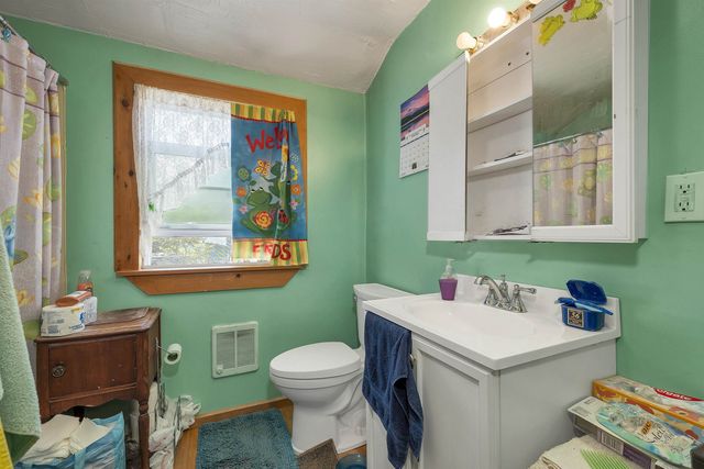 1615 E Main Street, Conway, NH 03813