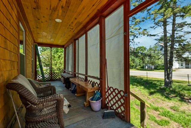 1615 E Main Street, Conway, NH 03813