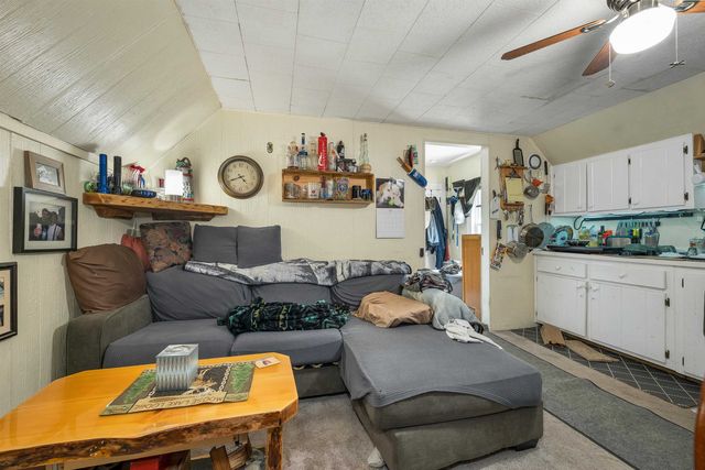 1615 E Main Street, Conway, NH 03813