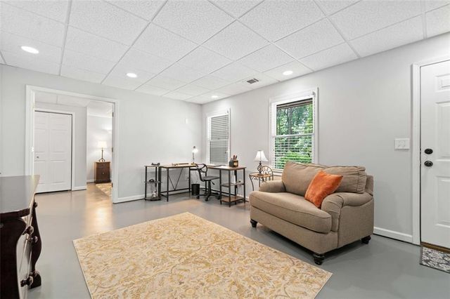 1126 Gate Post Court, Powder Springs, GA 30127