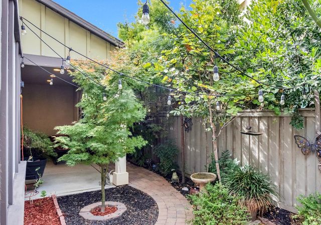 3405 Forney Way, Sacramento, CA 95816