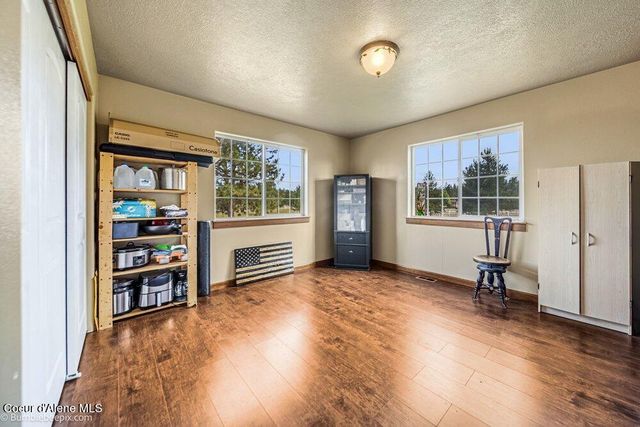 31574 N Sienna Loop, Athol, ID 83801