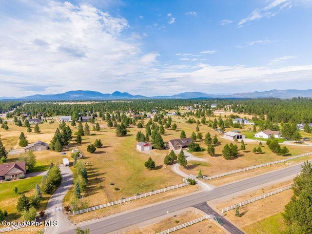 31574 N Sienna Loop, Athol, ID 83801