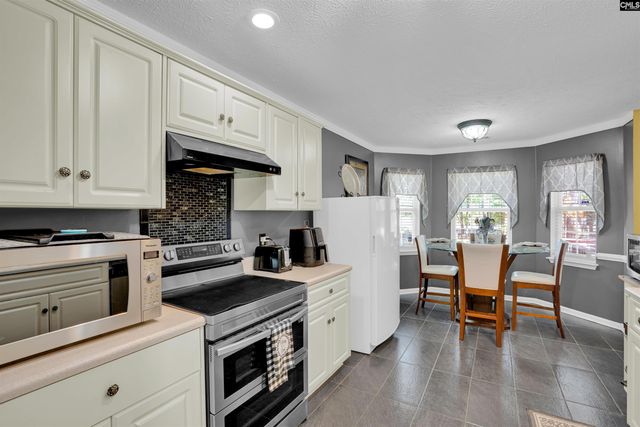 351 Knotts Circle, Lexington, SC 29073