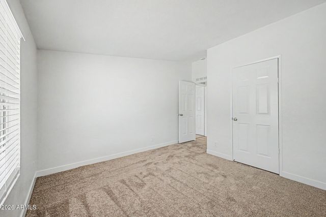 1628 E CIRCLE MOUNTAIN Road, New River, AZ 85087