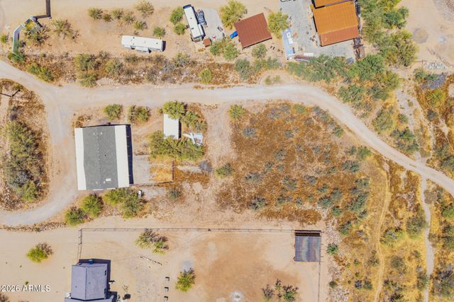 1628 E CIRCLE MOUNTAIN Road, New River, AZ 85087
