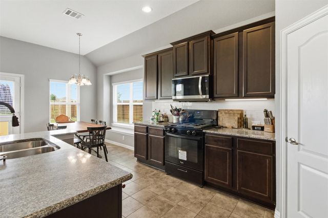 3604 Gracie Circle, Pearland, TX 77584