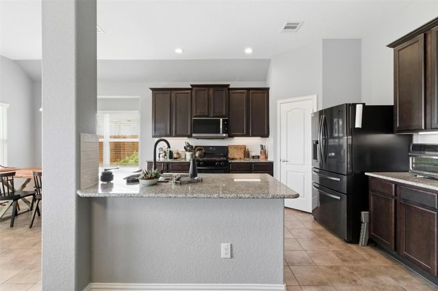 3604 Gracie Circle, Pearland, TX 77584