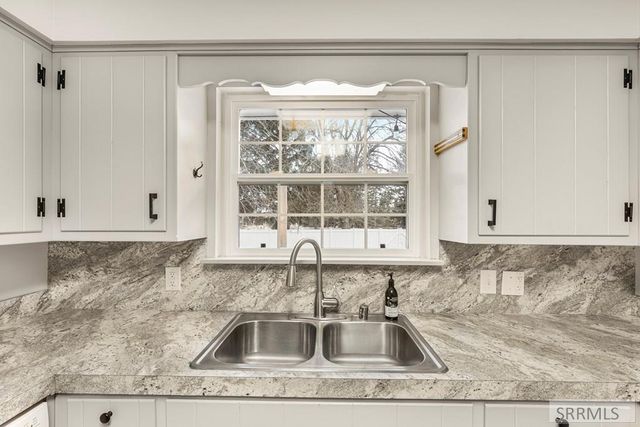 2325 N 26 W, Idaho Falls, ID 83402