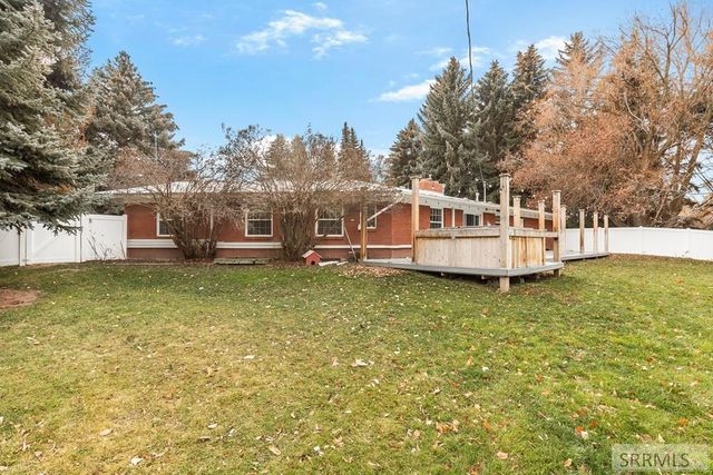 2325 N 26 W, Idaho Falls, ID 83402