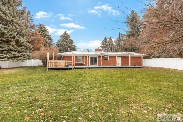 2325 N 26 W, Idaho Falls, ID 83402